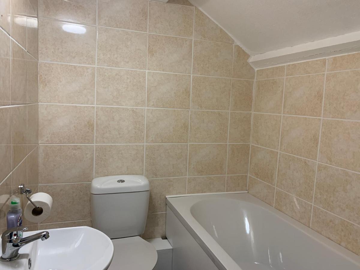 Awel Taf- Central Cottage Ideal For Families, With Parking St Clears Buitenkant foto